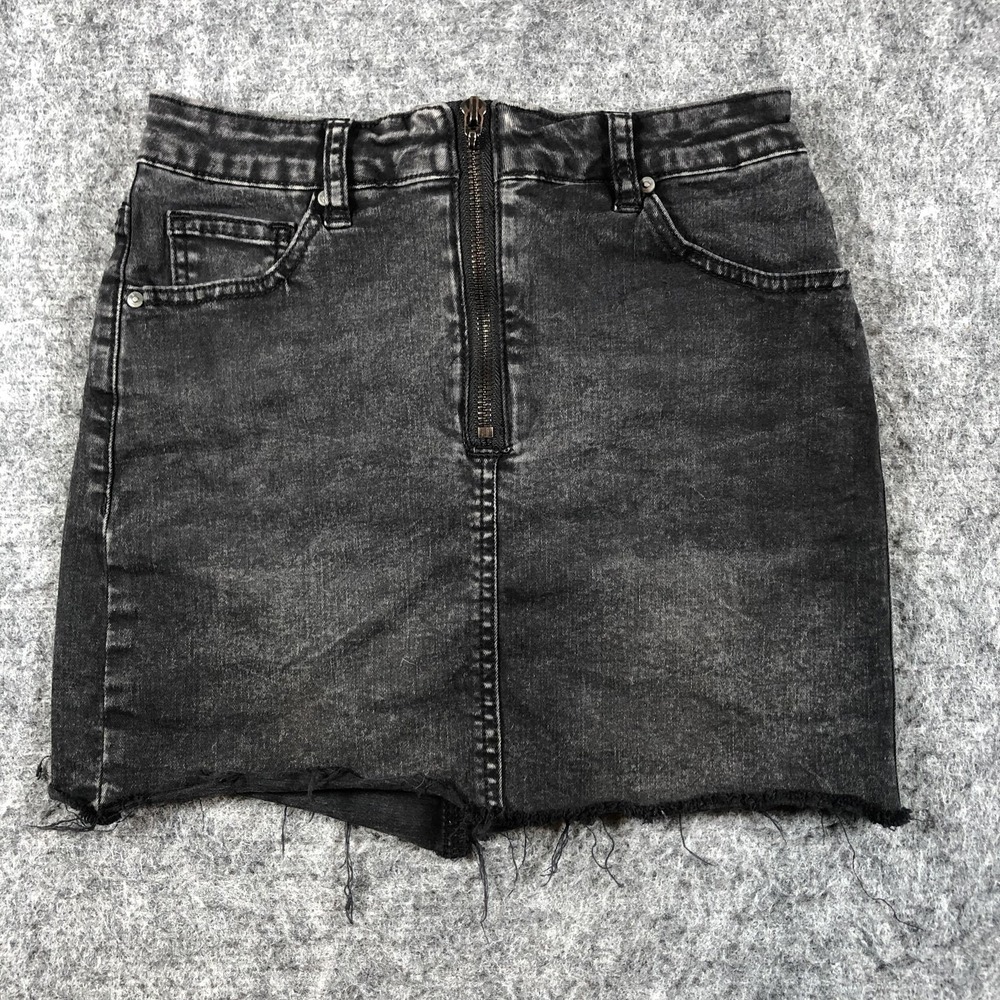 Ivy + Main Denim Mini Skirt‎ Juniors 1 Black Wash Front Zip Raw Hem Stretch